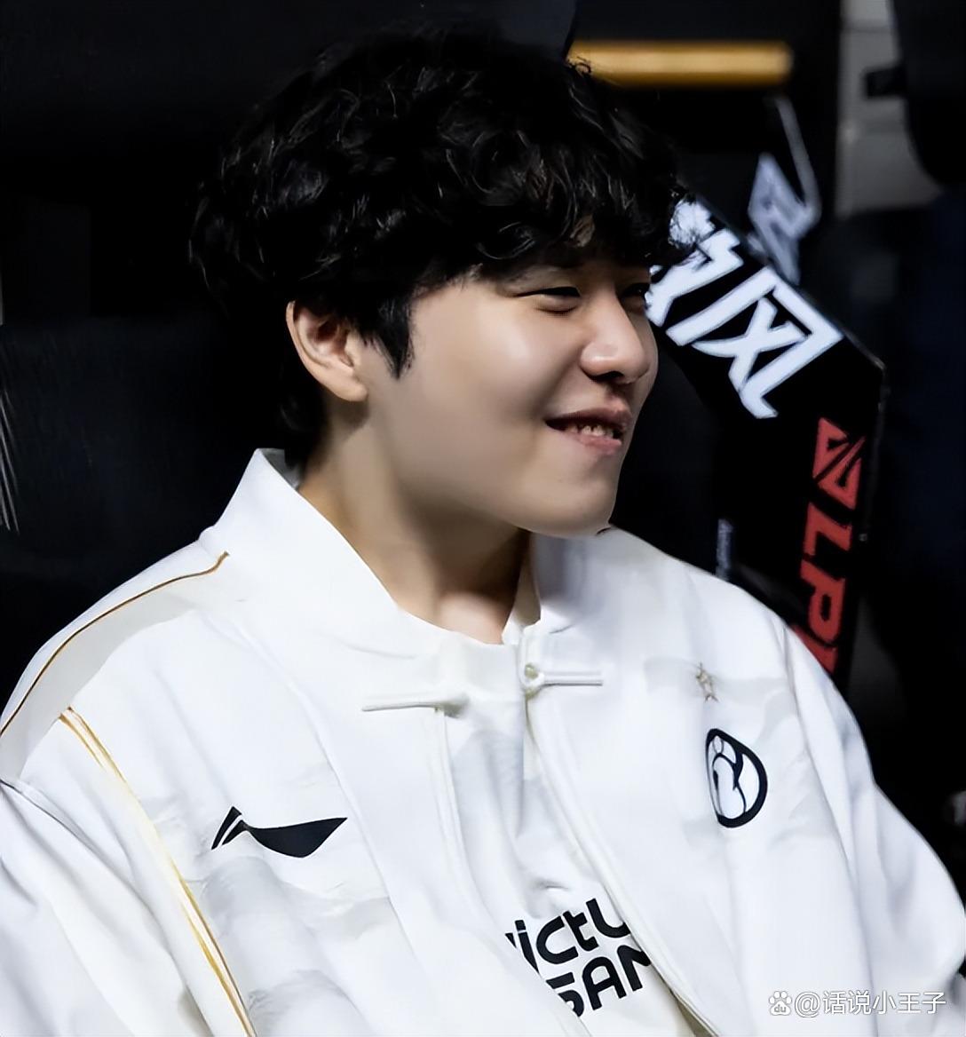 爱游戏下载-重磅！关键时刻波士顿凯尔特人调整名单以备西甲Rookie赛事官方发布险胜新规，今晨拜仁慕尼黑备战法甲的简单介绍